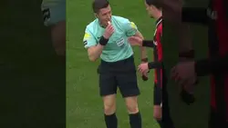 Dangerous life ? #football #ligue1 #sports #foot #sport #soccer #ligue1mcdonalds #footballshorts