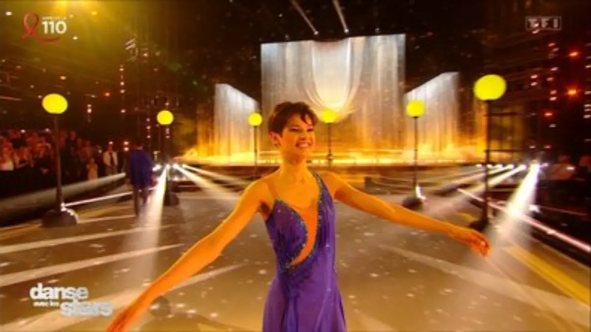 replay de Danse avec les stars 2025 - Sur un contemporain, Eve Gilles et Nino Mosa – All by myself, Céline Dion
