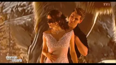 Danse avec les stars 2026 - Sur une valse, Julien Lieb et Elsa Bois – "A Thousand Years"  de Christina Perri