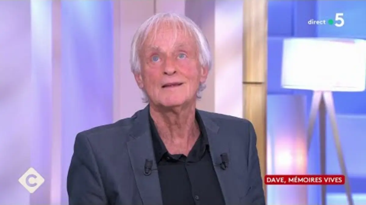 replay de Dave, mémoires vives - C à Vous - 31/10/2023