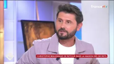 De retour dans la maison des secrets - Christophe Beaugrand