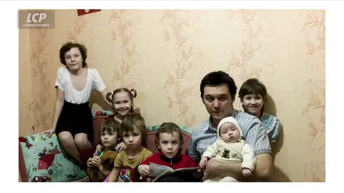 replay de DébatDoc - Russie : Staline, une histoire sans fin