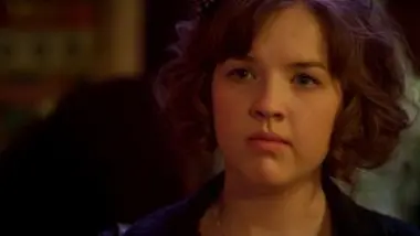 Degrassi : Nouvelle génération - S11 E03 - Un peu d'amour et d'amitié
