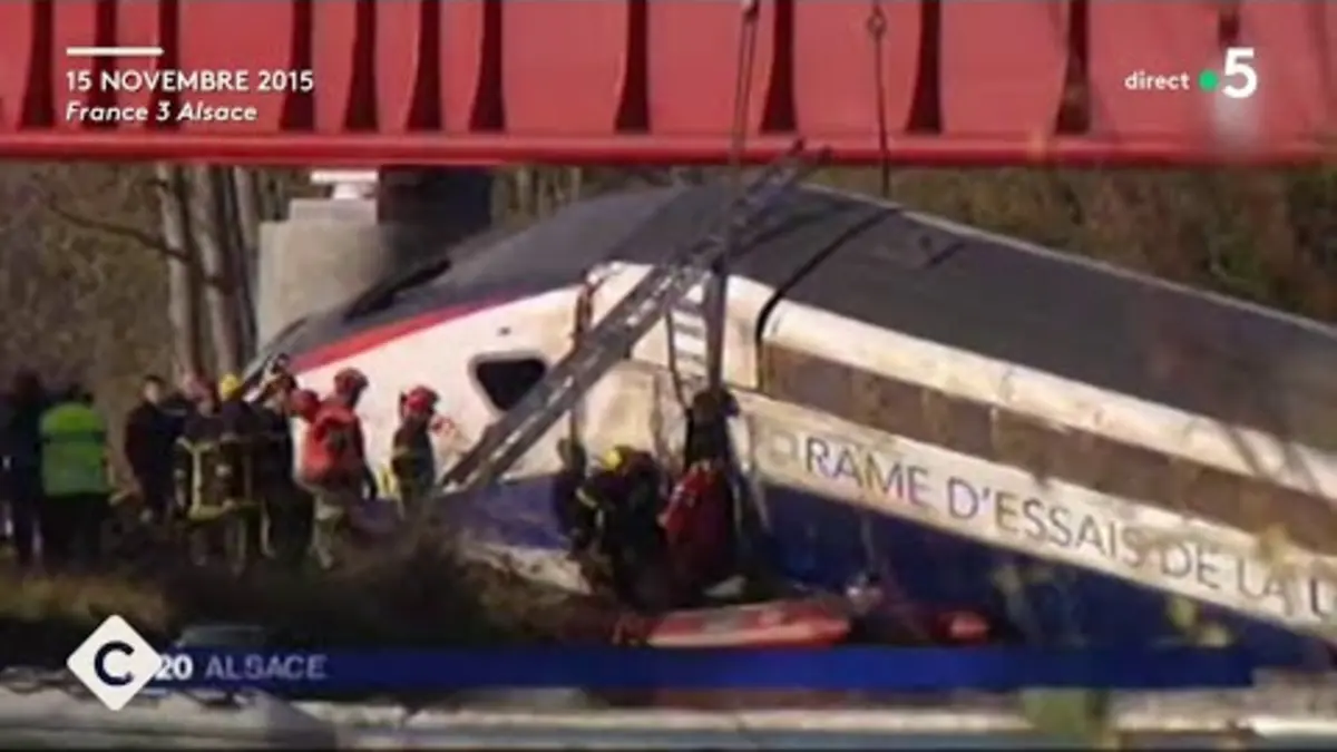 replay de Déraillement mortel du TGV-Est : début du procès ce lundi - La Story - C à Vous - 04/03/2024
