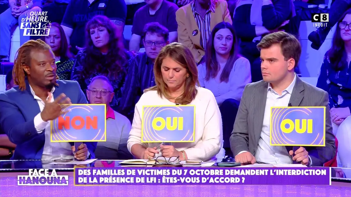 replay de Des familles de victimes du 7 octobre demandent l'interdiction de la présence de LFI
