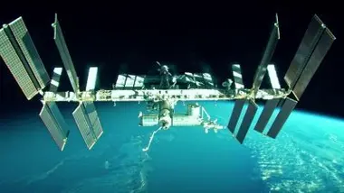 Des sorties dans l'espace sous haute tension