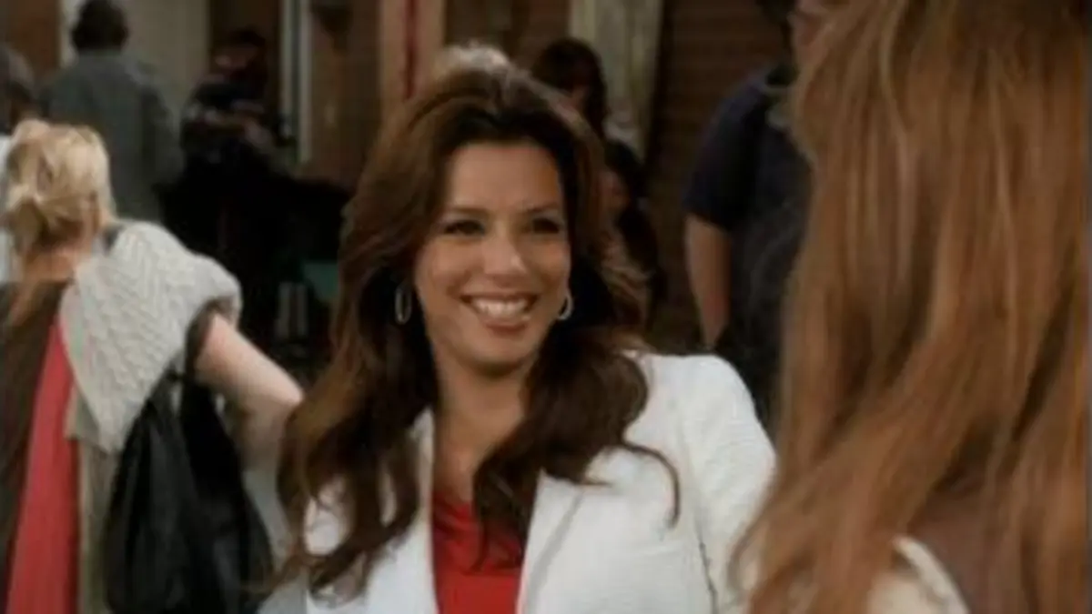 replay de Desperate Housewives : S5 E22 - Tomber le masque