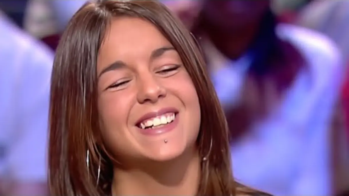 replay de Devenu inséparable avec son amie, il veut lui avouer son amour