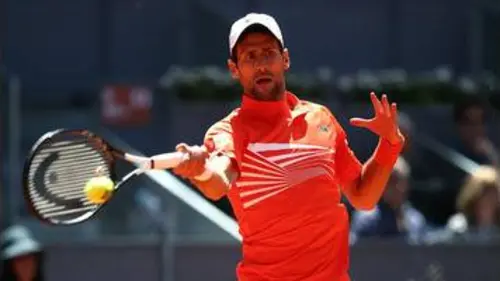 replay de Djokovic n'a pas forcé et poursuit son 100% face à Chardy : sa victoire en vidéo