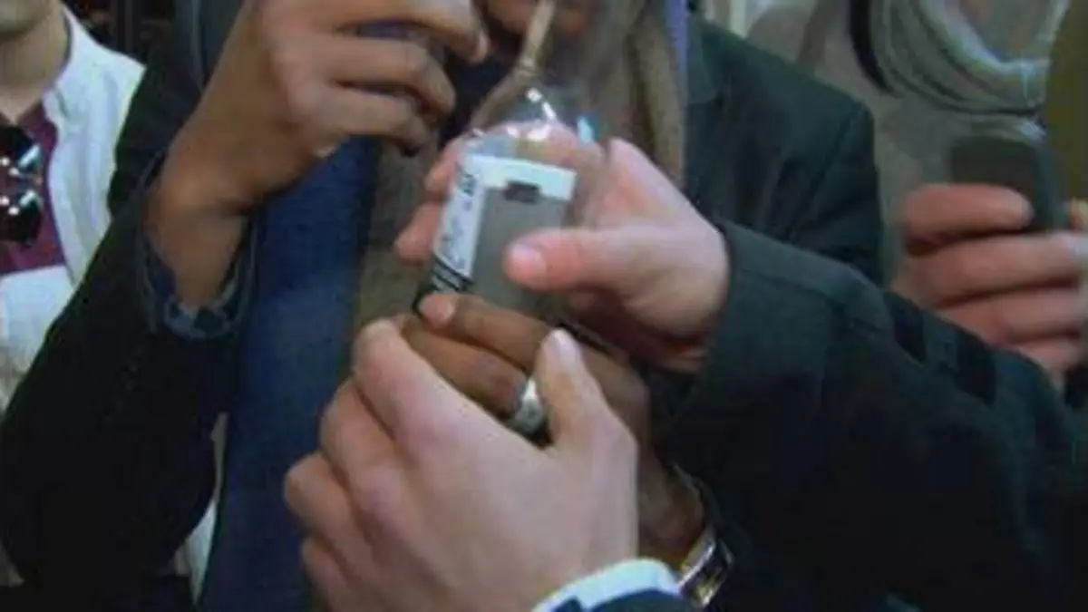 replay de Dynamo : Magicien de l'impossible : S1E1 : Marcher sur l'eau