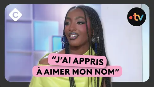 replay de Ebony & son alter-ego, Queen Sheba