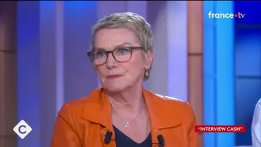 Élise Lucet : pourquoi elle veut en finir avec les caricatures