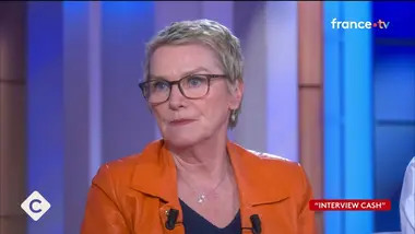 Élise Lucet : pourquoi elle veut en finir avec les caricatures