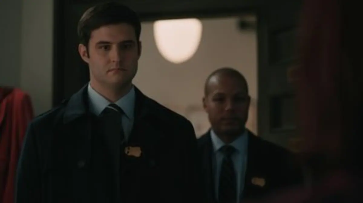 replay de Elsbeth - S02 E17 - En grandes pompes