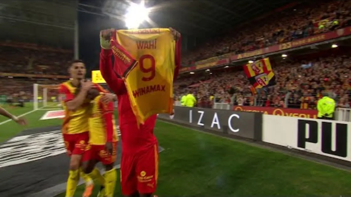 replay de Elye Wahi marque un but libérateur !