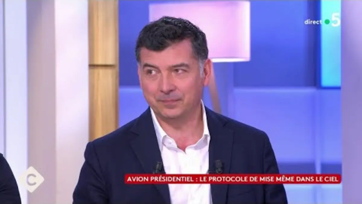 replay de Élysée, Matignon… Les coulisses des lieux du pouvoir - C à Vous - 07/03/2024