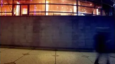 En Hongrie, les SDF n'ont plus le droit de dormir dans la rue - Le Petit RDV du du 25/10 - CANAL+