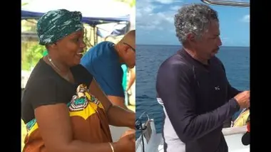 En immersion avec deux écologistes, Lidie à Mayotte et Philippe scaphandrier en Guadeloupe