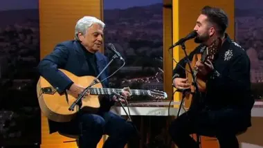 Enrico Macias et Kendji Girac - « Adieu mon pays »