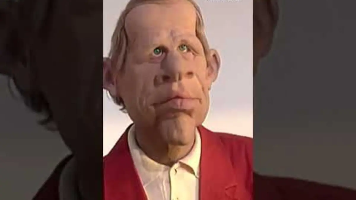 replay de Entre l’Eurovision et lui c’est deux salles, deux ambiances ! #LesGuignols #Humour #Shorts