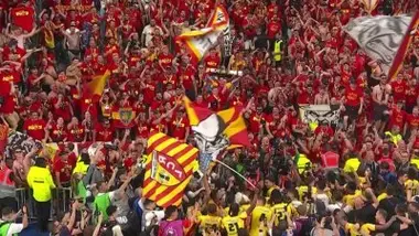 Finale : la communion entre le RC Lens et ses supporters