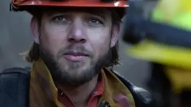 Fire Country - S01 E22 - Je sais que cela paraît impossible