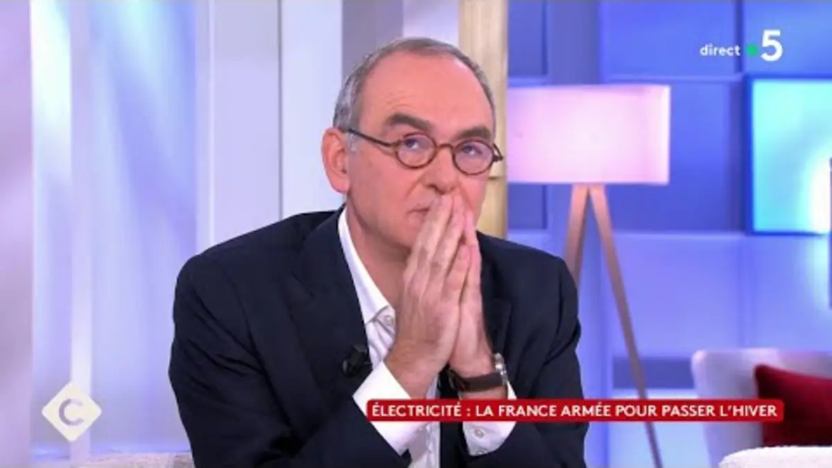 replay de Froid : aucun risque de coupure d’électricité ? - C à vous - 09/01/2024