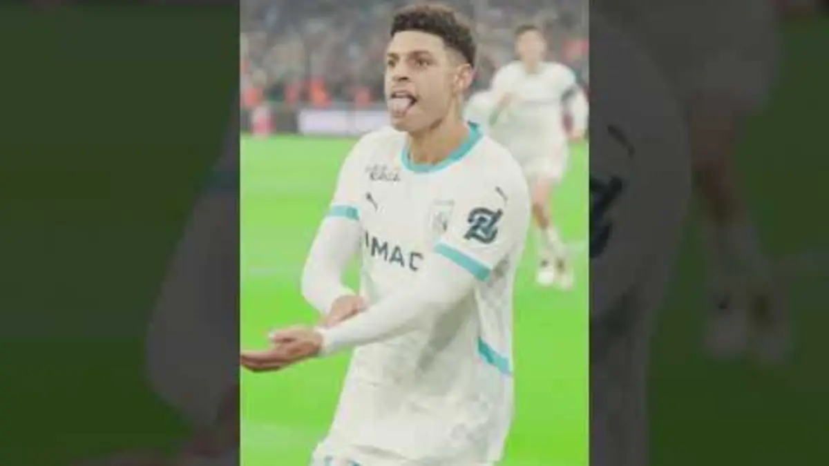 replay de FROID COMME LUIS HENRIQUE ??? #ligue1 #ligue1mcdonalds #football #soccer #sport #footballshorts