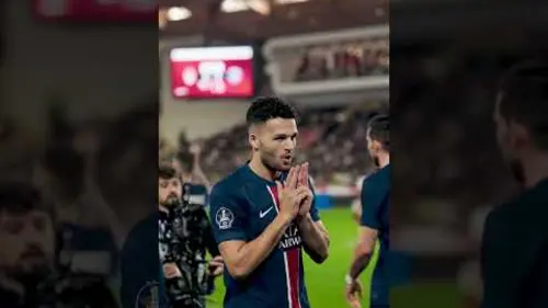 replay de ?  Future iconic celebration? #ligue1 #psg #ramos