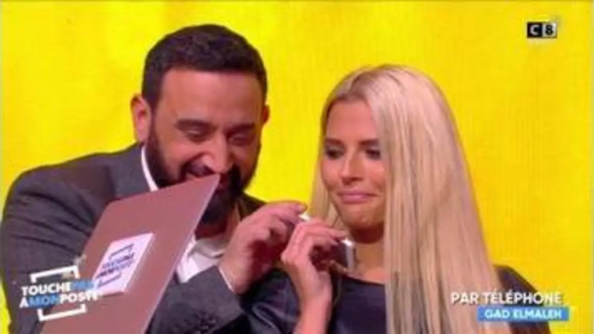 replay de Gad Elmaleh appelle Cyril Hanouna en direct pour parler à Kelly Vedovelli