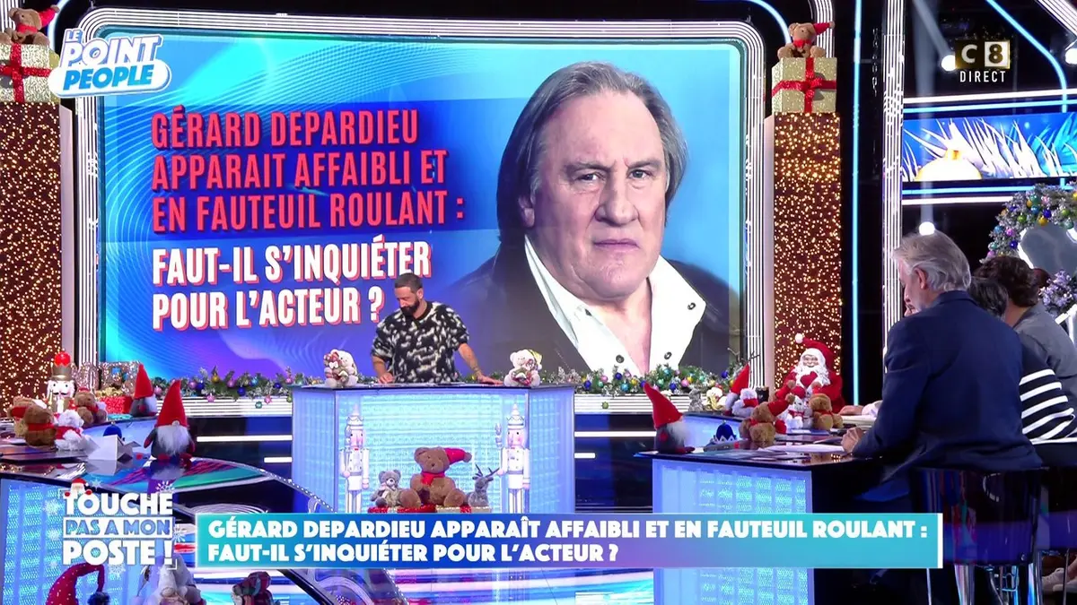 replay de Gérard Depardieu apparait affaibli et en fauteuil roulant