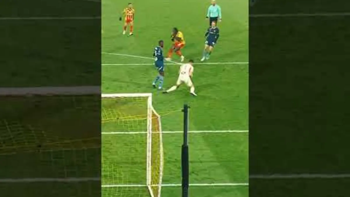 replay de Geronimo Rulli is on fire with Marseille ? #football #goalkeeper #ligue1 #ligue1mcdonalds