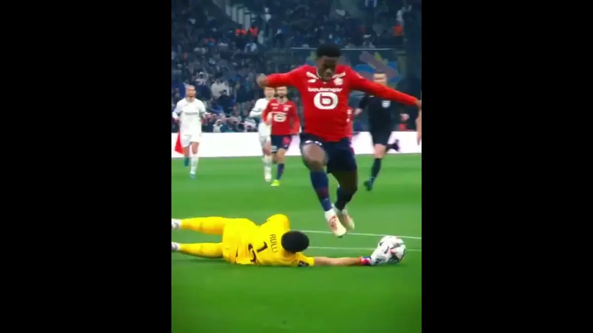 Geronimo Rulli 🧤🇦🇷 #ligue1 #football #sports…