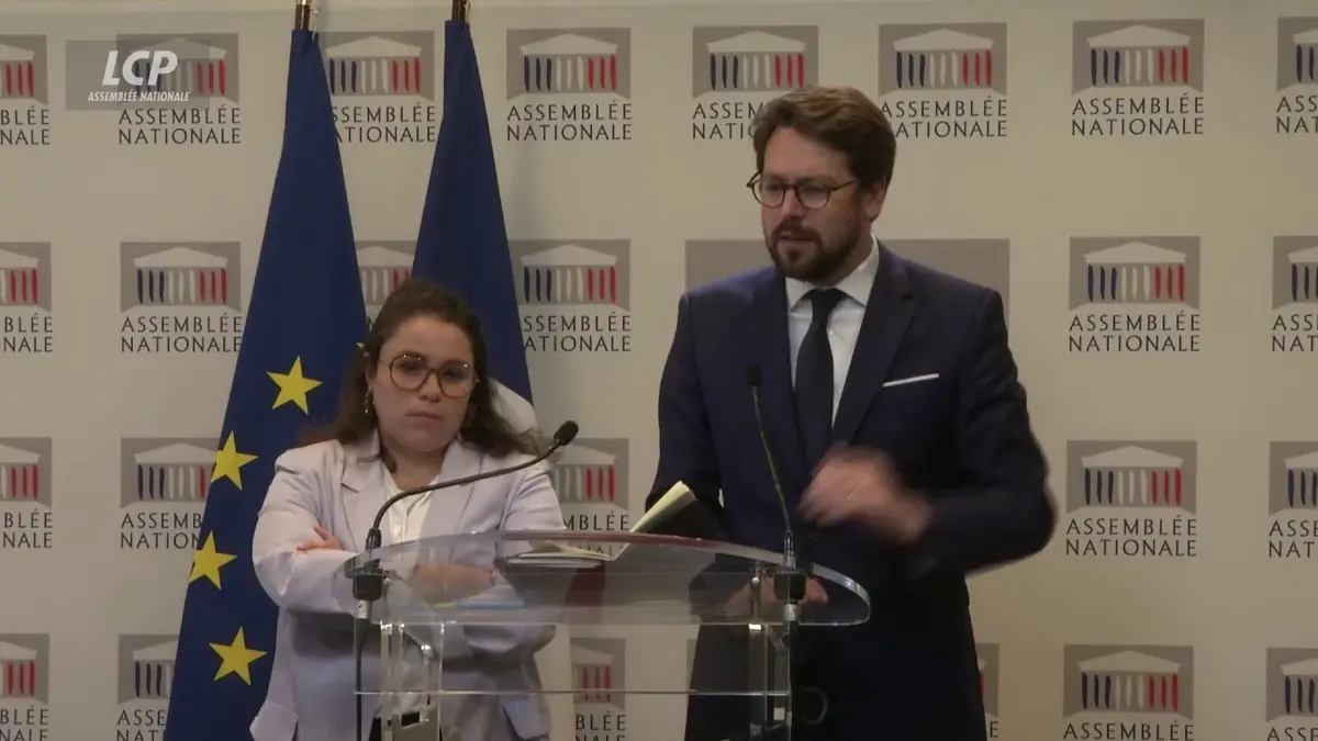 replay de Gouvernement démissionnaire : dénonçant une "démocratie en béquille", le députe écologiste Benjamin Lucas défend une commission d'enquête parlementaire