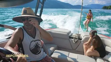 Grands Reportages - Le bonheur au bord du lac