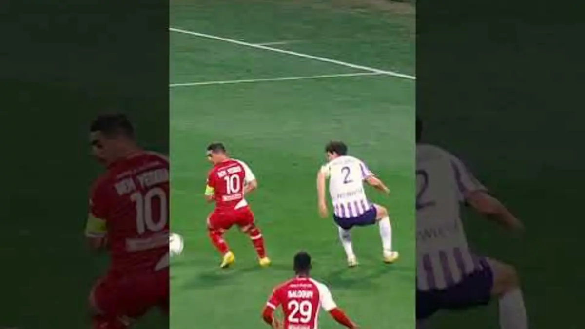 replay de Guillaume "Dibu Martinez" Restes ?