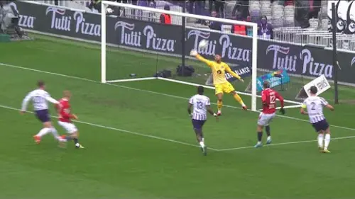 replay de Guillaume Restes sauve les siens après ce sublime arrêt réflexe !