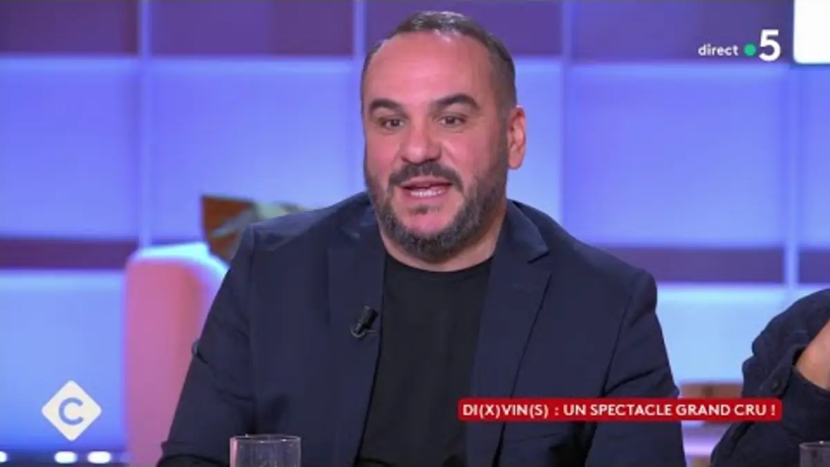 replay de Happy Hour avec François-Xavier Demaison - C à vous - 07/11/2023