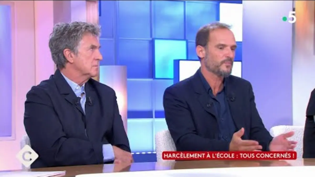 replay de Harcèlement scolaire : tous concernés ! - C à Vous - 08/09/2023