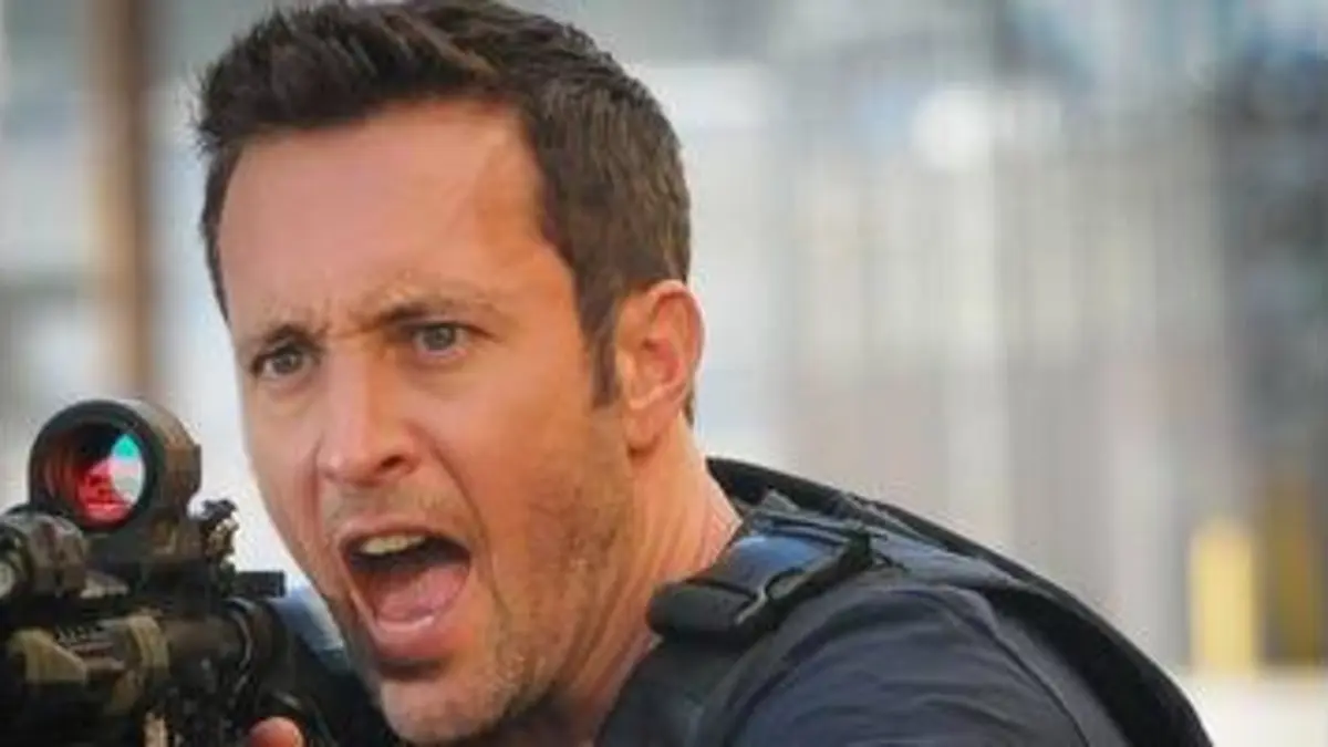 Hawaii 5-0 : S6 E17 - Waiwai