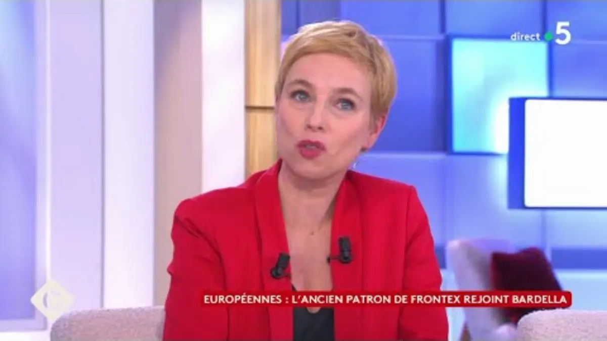 replay de Hommages nationaux : tous les partis présents ? - Clémentine Autain - C à vous - 19/02/2024