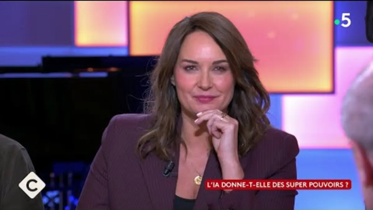 replay de IA : la grande expérience de Julia Vignali - C à Vous