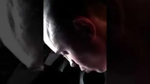 replay de Il dit les 4 vérités à sa mère 😢- Extrait Né cassé