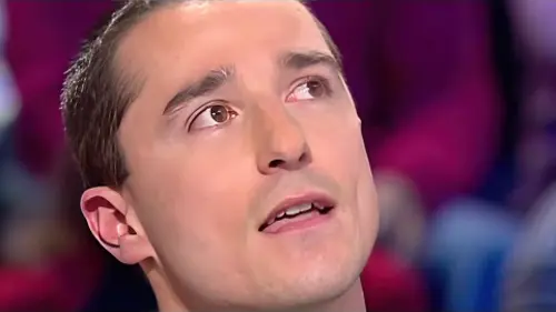 replay de Il pense que c'est une blague