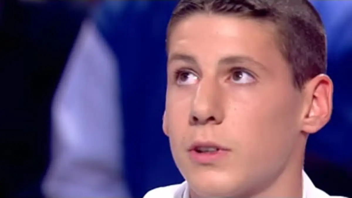 replay de Il voudrait reprendre contact avec son grand frère