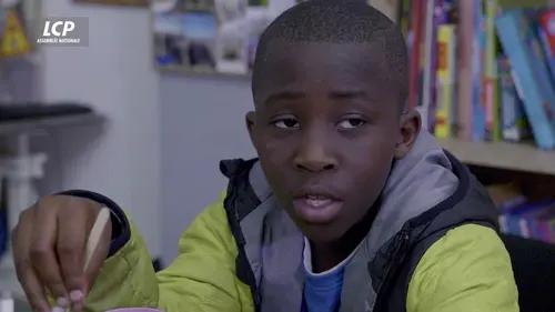 replay de "Ils m'ont jamais lâché" - Jeunes de quartiers et éducateurs de rues