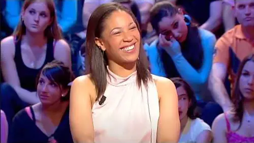 replay de Ils se sont rencontrés en vacances il y a 9 ans et Jessica pense encore à lui !