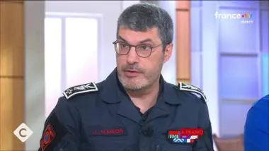 Incendies : toute la France sous la menace ? - Julien Marion, Laurent Romejko