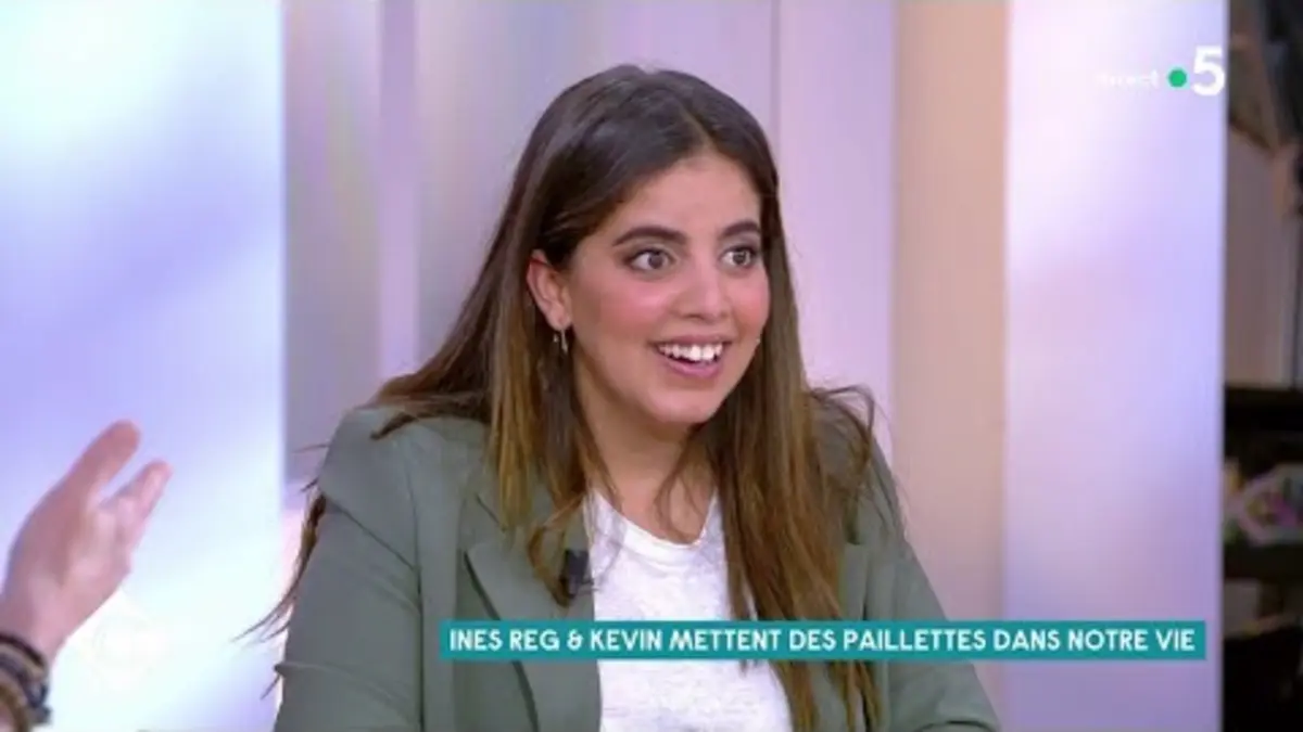 replay de Inès Reg et Kevin Debonne, leur premier film - C à Vous - 23/03/2021
