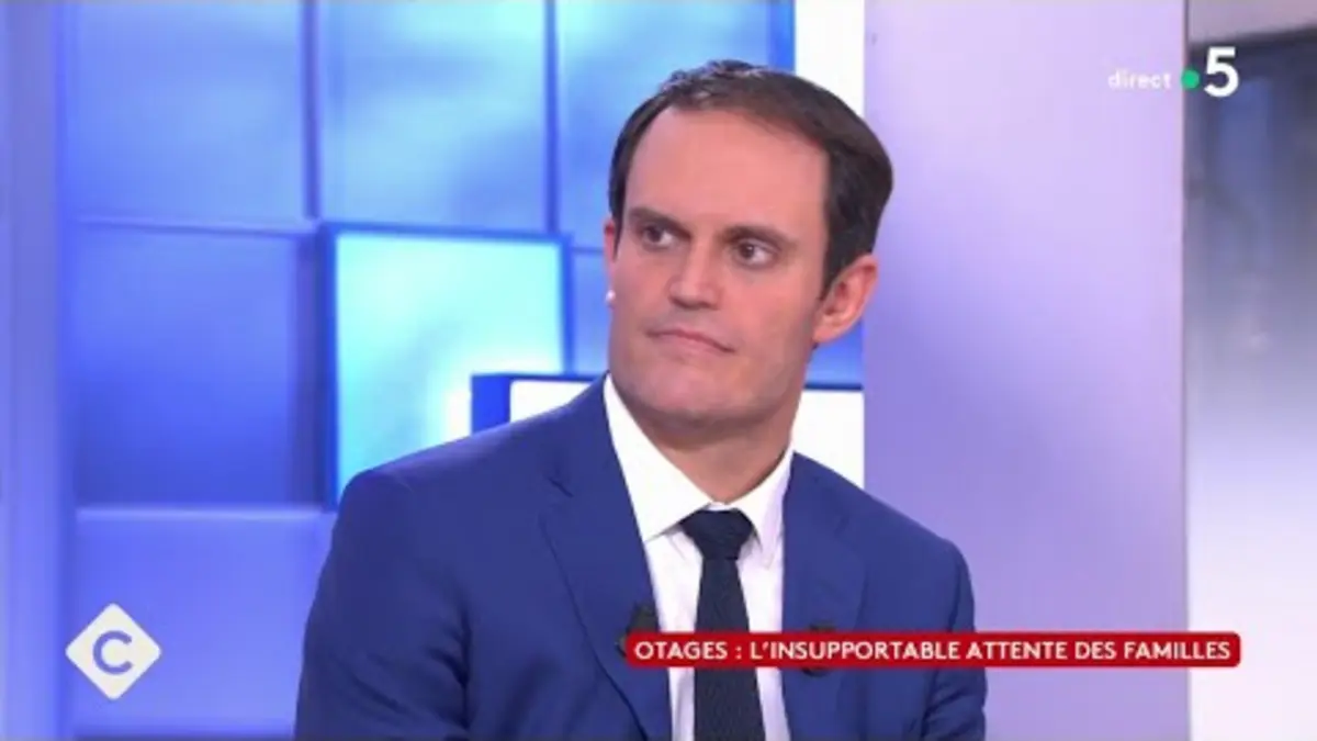 replay de Israël attaqué : une recrudescence des actes antisémites en France ? - C à Vous - 11/10/2023